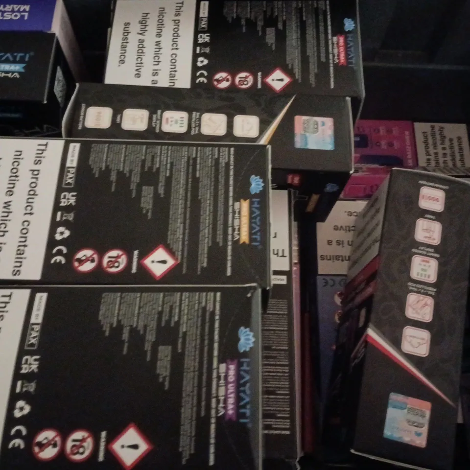 APPROXIMATELY 20 ASSORTED E-CIGARETTE PRODUCTS TO INCLUDE BRANDS SUCH AS LOST MARY, PIXL, HAYATI, ETC - COLLECTION ONLY