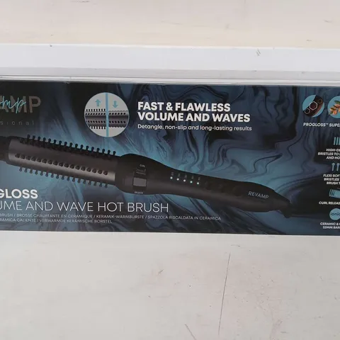 BOXED REVAMP PROGLOSS VOLUME & WAVE HOT CERAMIC BRUSH