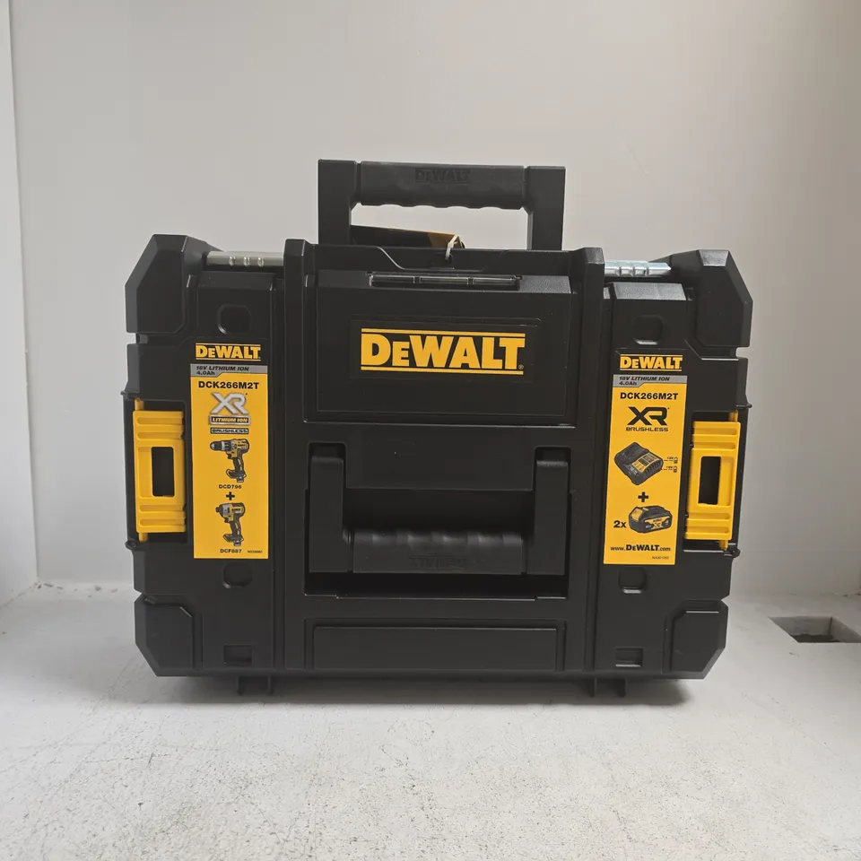 DEWALT DCK266M2T XR BRUSHLESS 18V CORDLESS DRILL/DRIVER KIT