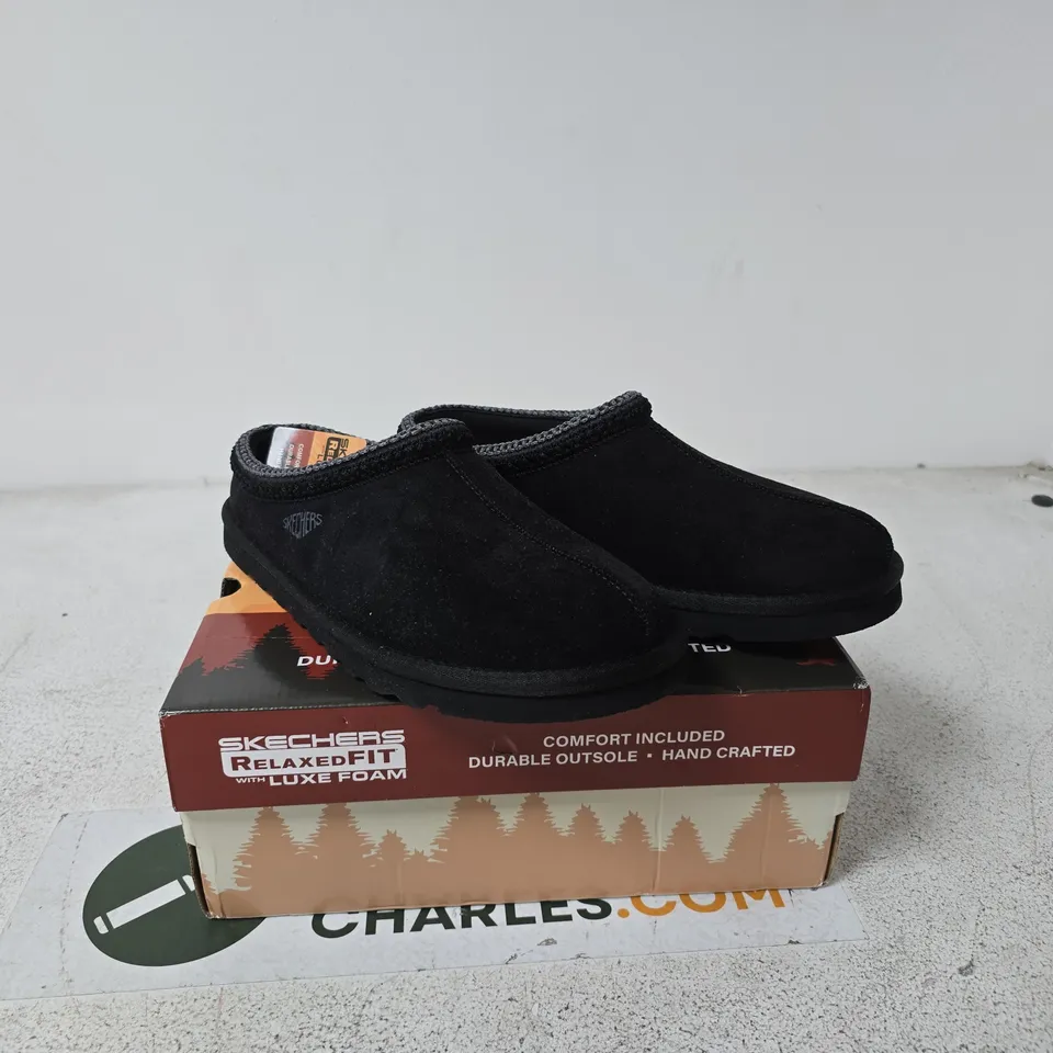 SKECHERS RELAXED FIT SLIP-ON SHOES WITH LUXE FOAM – BLACK, MEN’S UK 7