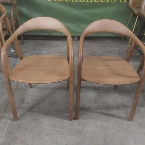 PAIR OF COPENHAGEN DINING CHAIRS - WALNUT BOW BACK