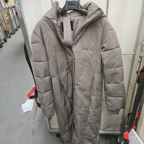 ZARA TAUPE LONG PUFFER COAT WITH HOOD – UK 8 (EU/US S)