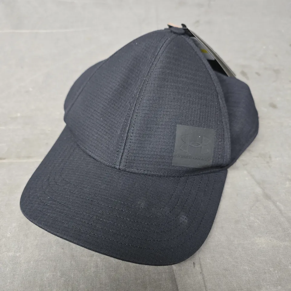 UNDER ARMOUR CAP – NAVY