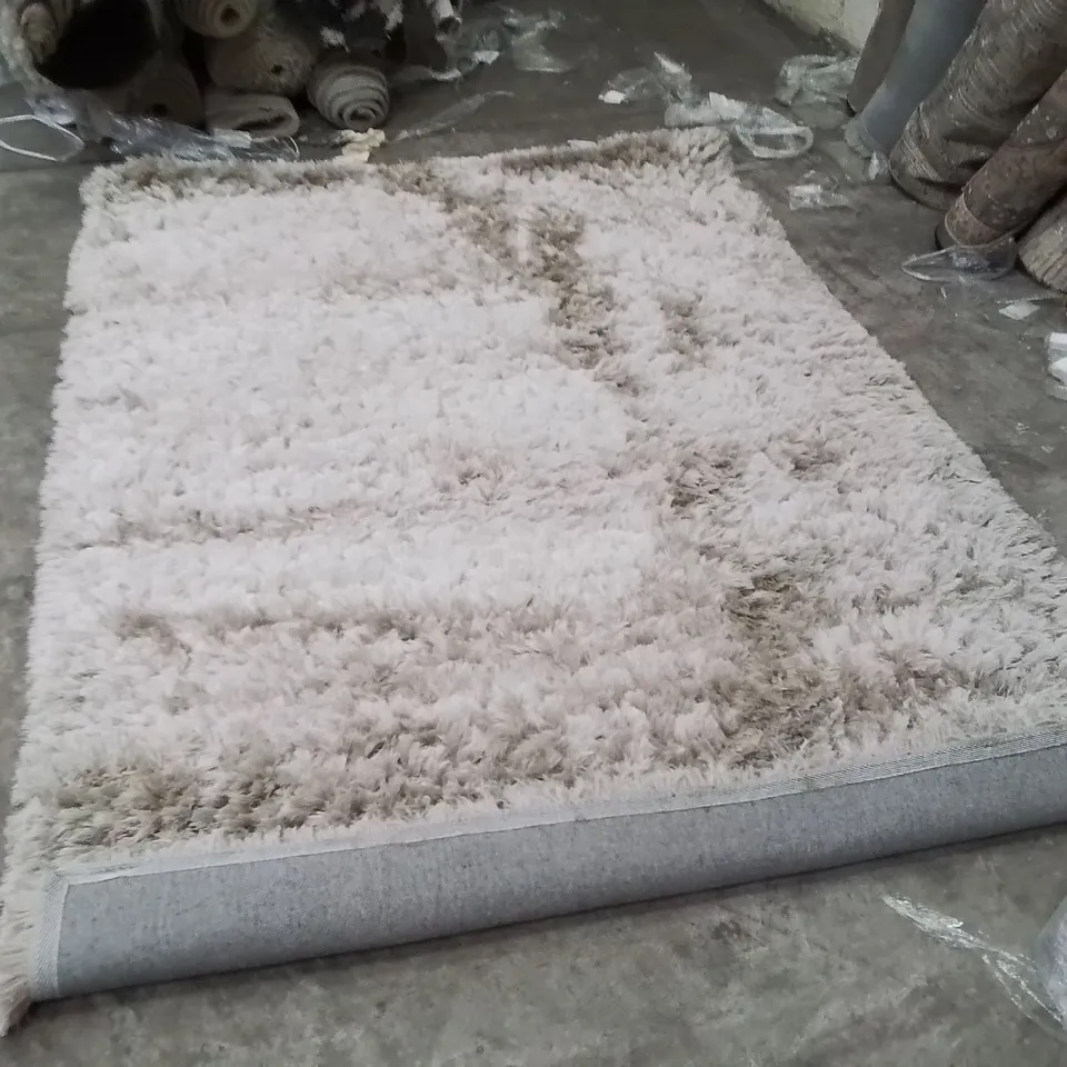 STILLAGE OF APPROXIMATELY 20 QUALITY DESIGNER RUGS