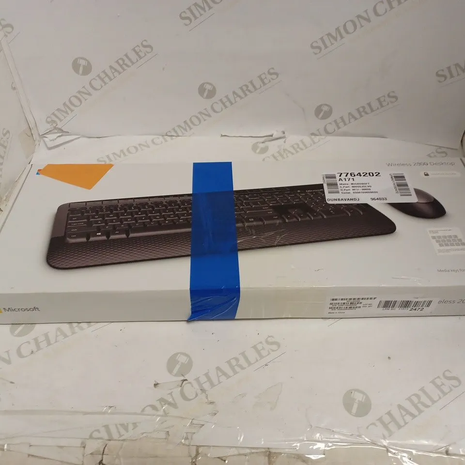 MICROSOFT WIRELESS 2000 DESKTOP - KEYBOARD AND MOUSE COMBO