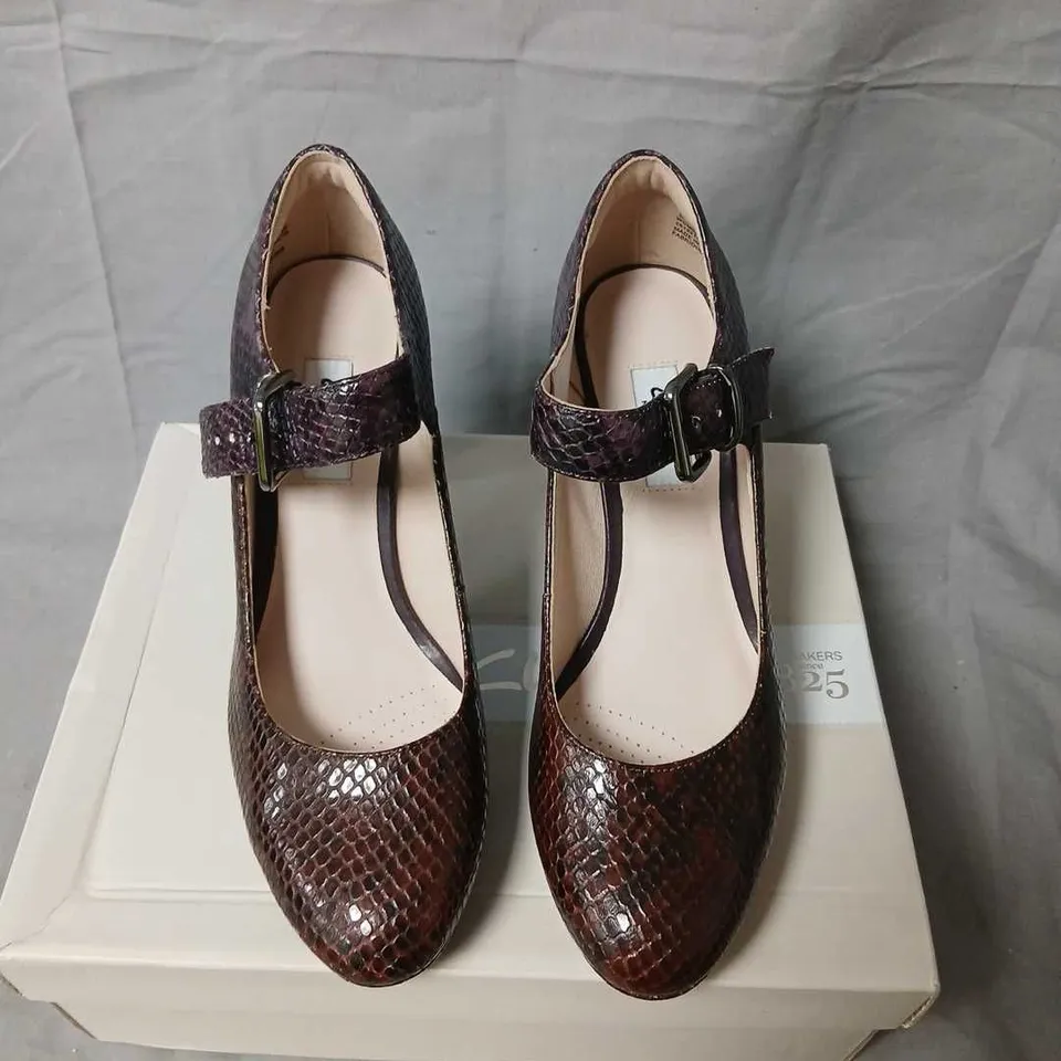 CLARKS KENDRA GABY TAN COMB SNAKESKIN MARY JANE HEEL – UK 5 / EU 38 (WIDTH W)