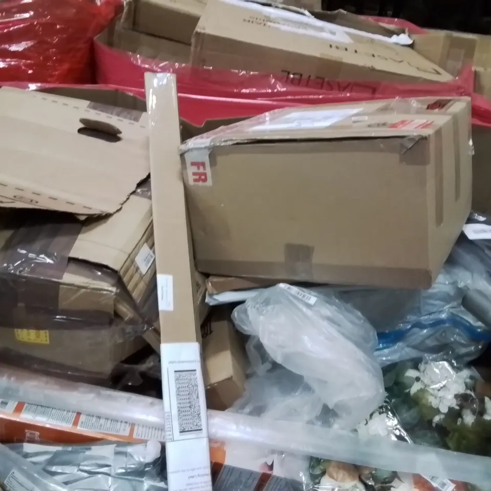 PALLET OF ASSORTED HOUSEHOLD GOODS AND PRODUCTS TO INCLUDE;PUTTING GOLF MAT,RETRACTABLE SAFETY,ARCHERY TOY