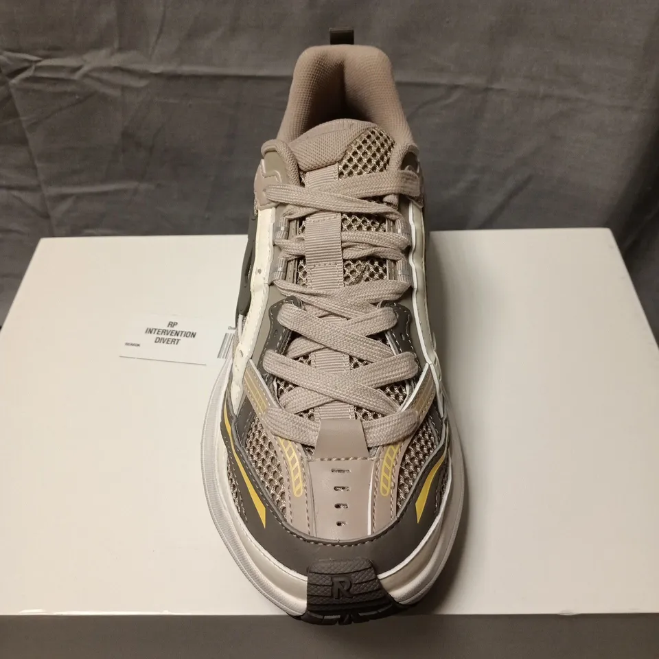 REPRESENT TRAINERS – BEIGE/GREY MESH RUNNER SIZE 7 BOXED
