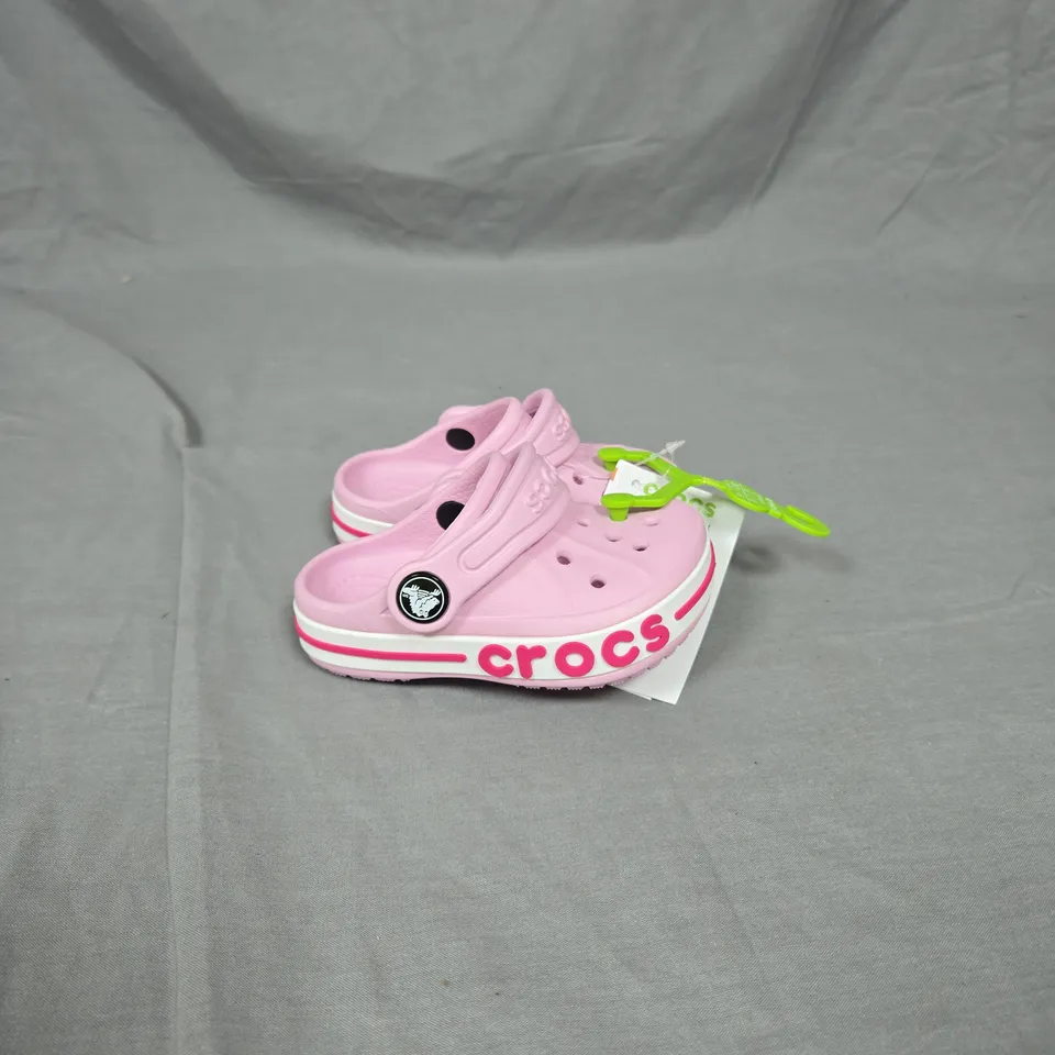 UNBOXED. CROCS KIDS PINK SANDALS WITH STRAP – UK SIZE C5