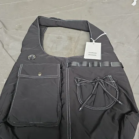 DAMSON MADDER BLACK TOTE BAG WITH FRONT POCKETS AND CONTRAST STITCHING