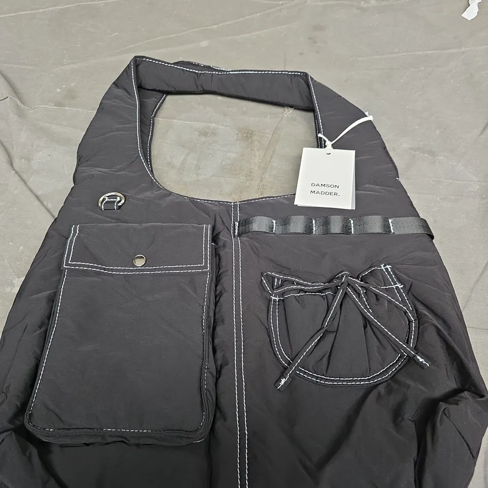 DAMSON MADDER BLACK TOTE BAG WITH FRONT POCKETS AND CONTRAST STITCHING