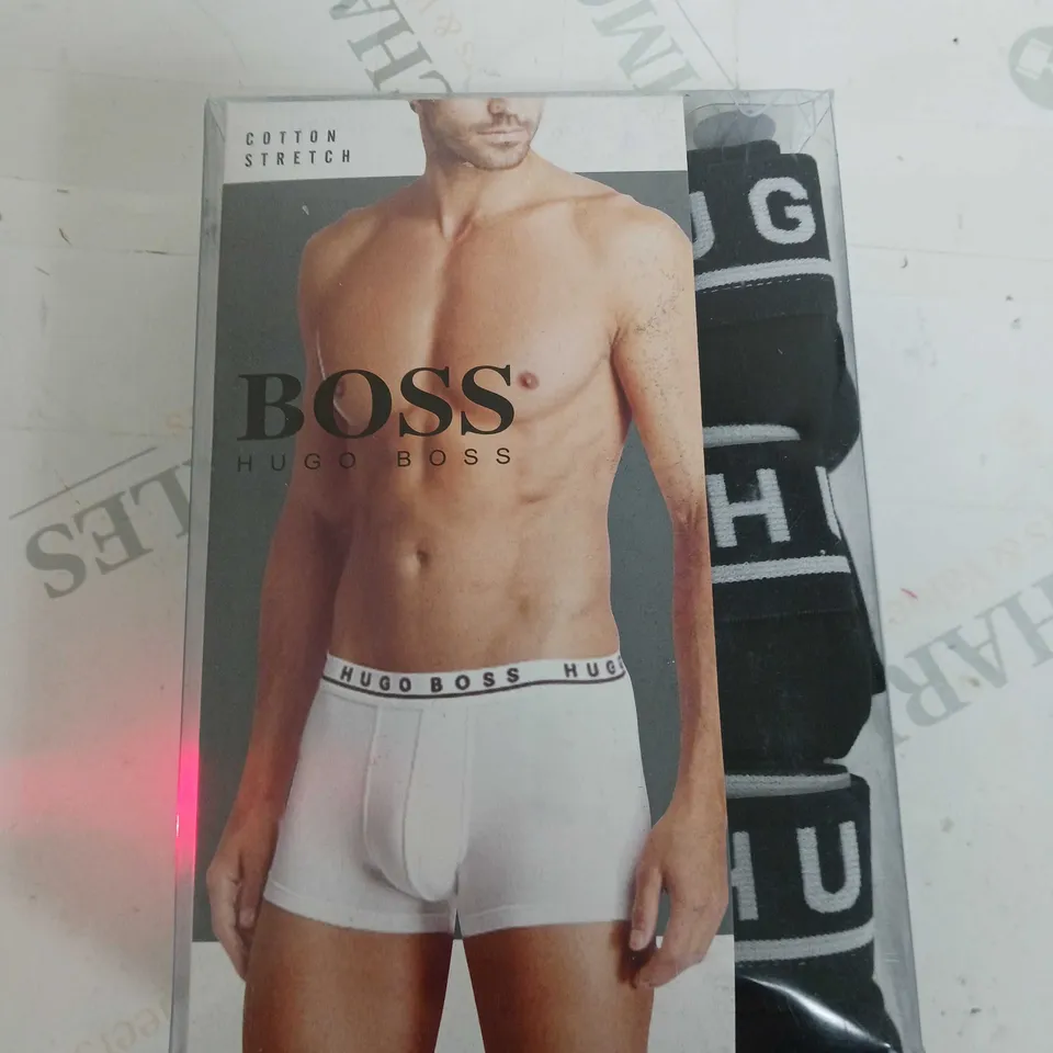 BOXED 3 X HUGO BOSS BOXERS 