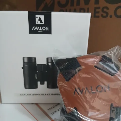 TEN AVALON BINOCULARS HARNESS - BOXED