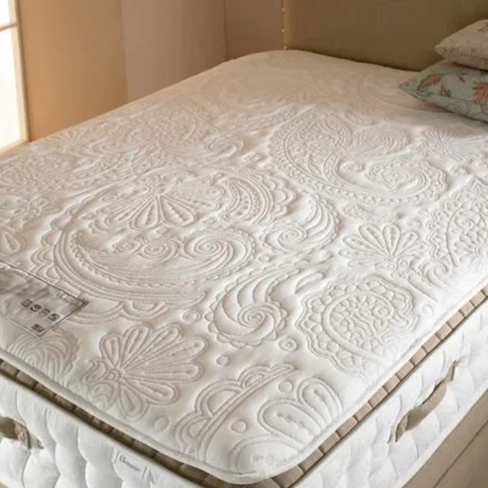 BAGGED PILLOW TOP MEMORY FOAM POCKET SPRUNG 5' MATTRESS 