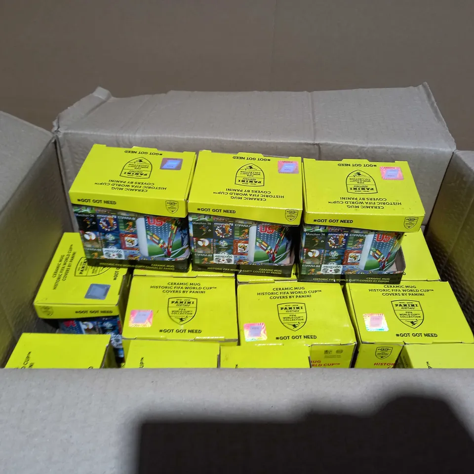 BOX OF APPROXIMATELY 20 USA WORLD CUP 1994 PANINI CERAMIC MUGS
