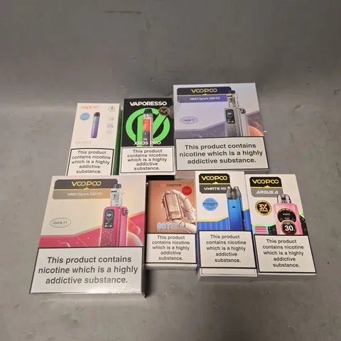 APPROXIMATELY 20 VAPES, E-CIGARETTES & ACCESSORIES TO INCLUDE ASPIRE, VAPORESSO, VOOPOO ETC
