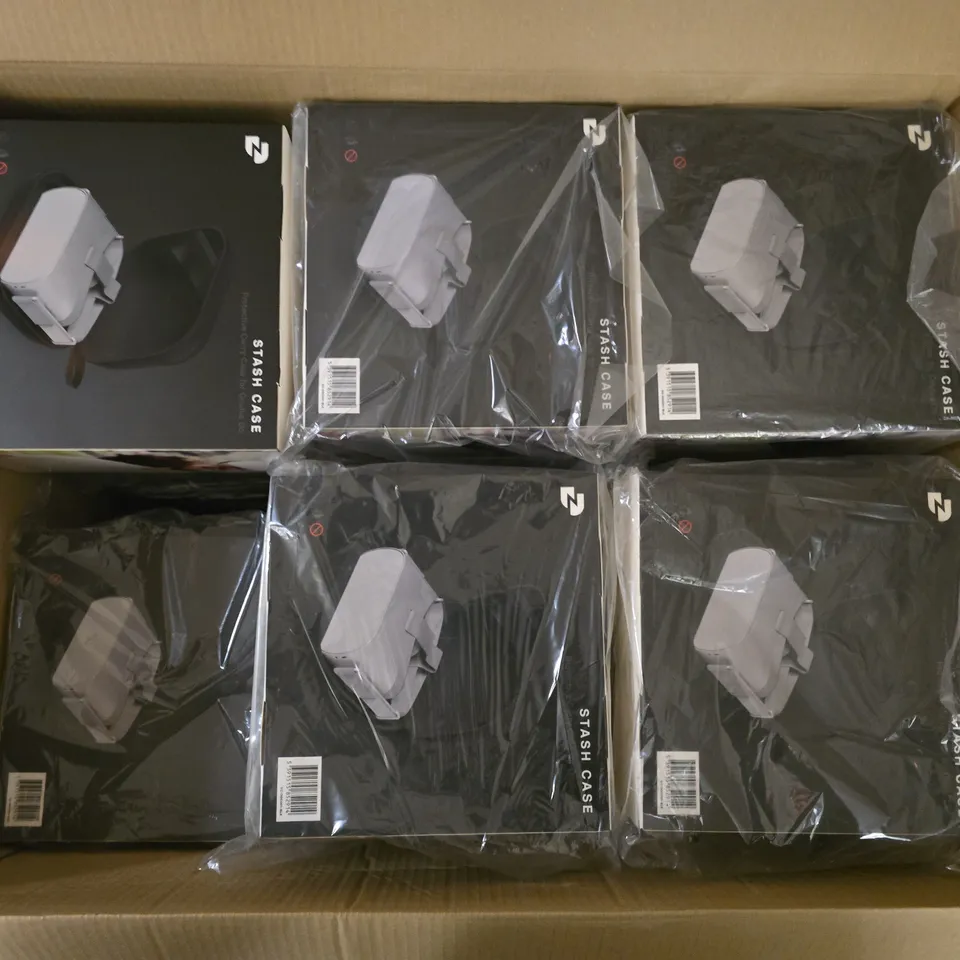 APPROXIMATELY 18 DAZED STASH CASES FOR OCULUS GO - COLLECTION ONLY