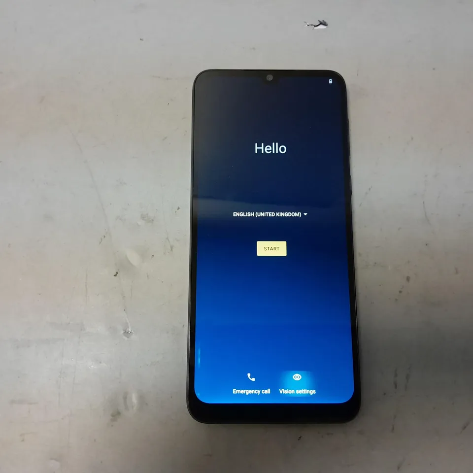 BOXED MOTOROLA MOTO E 13