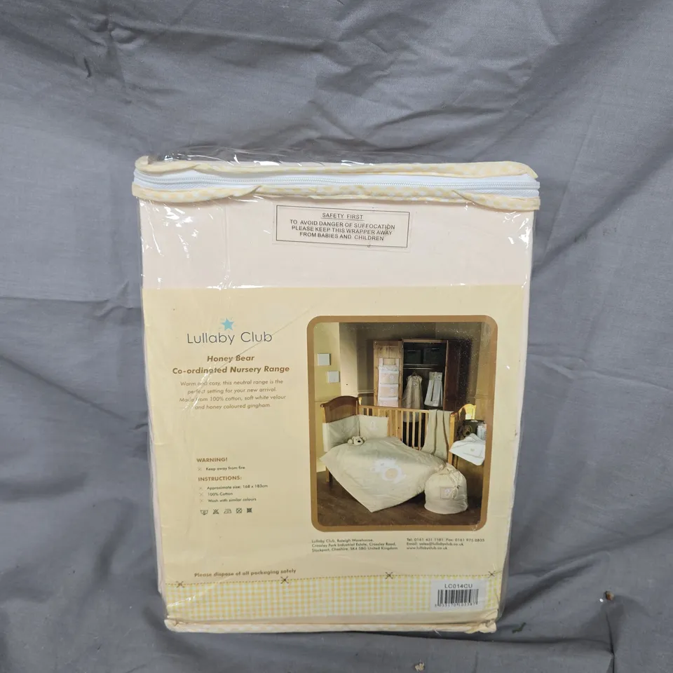 LULLABY CLUB HONEY BEAR CURTAINS AND TIE BACKS