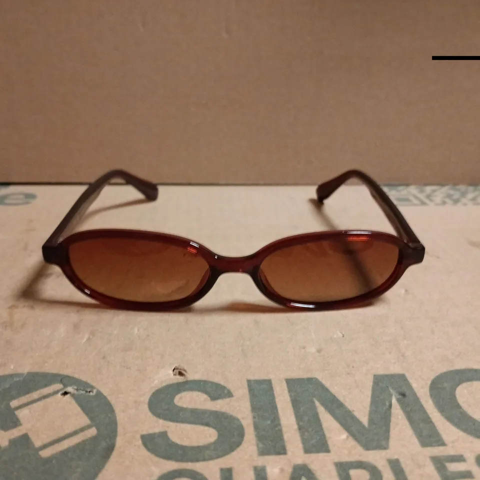 BOXED MELLER CLEAR MAROON BROWN FRAMED GLASSES - OS-MAROONBROWN