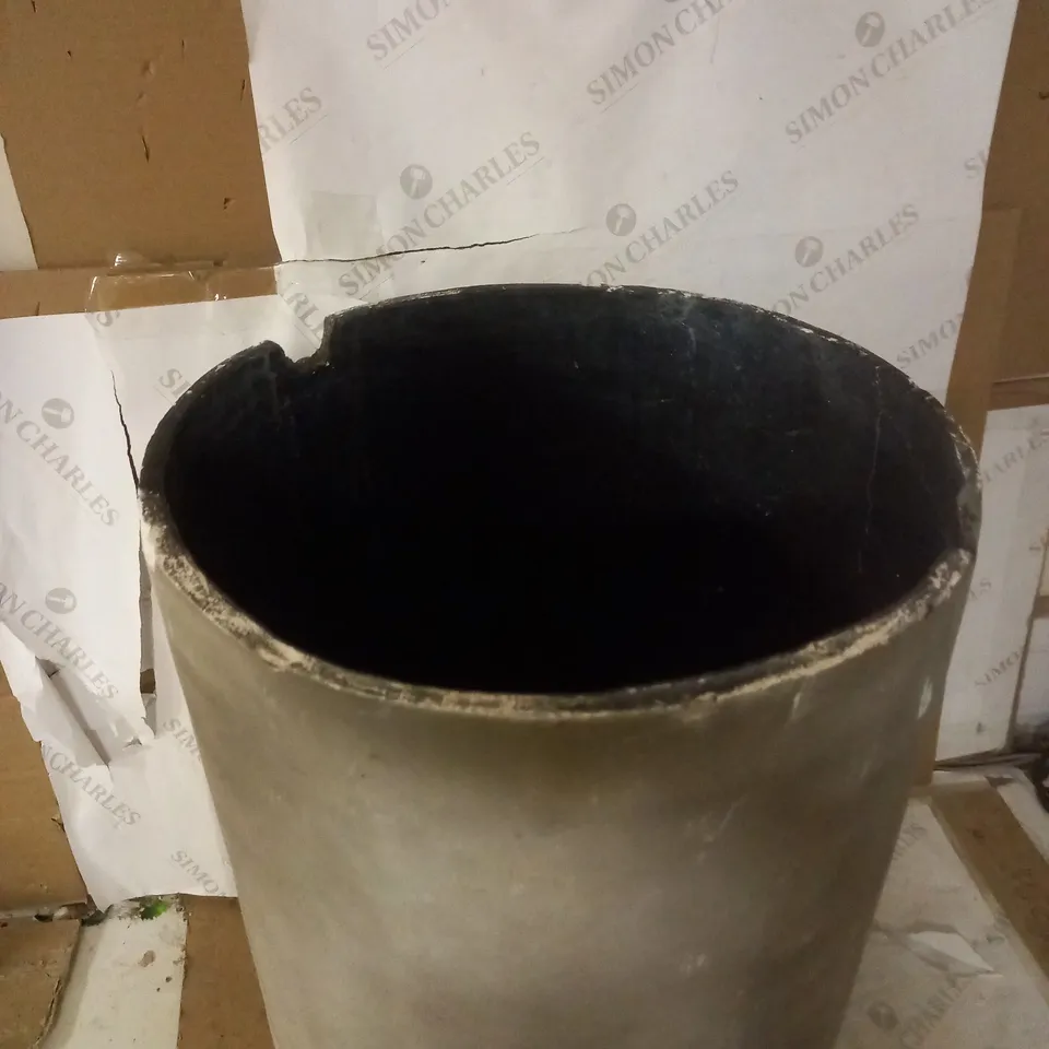 CADOGAN TATE PLANT POT
