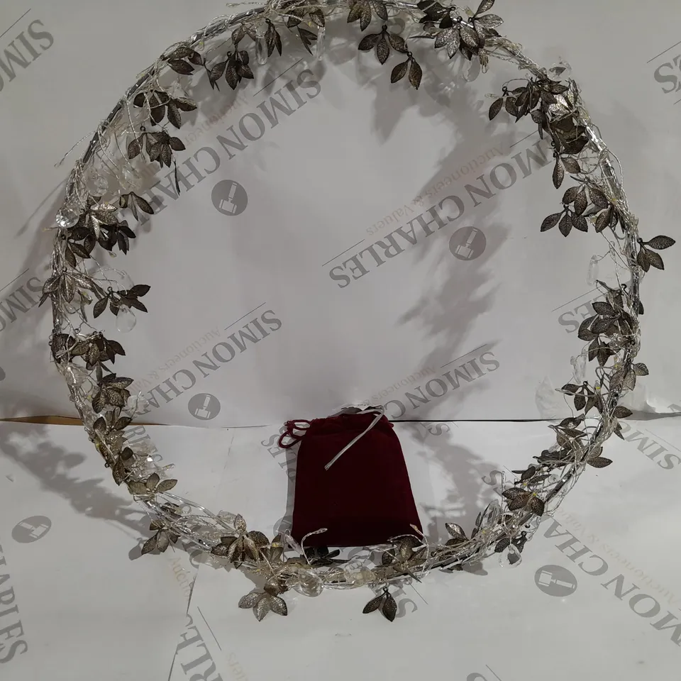 BOXED ALISON CORK PRE LIT JEWELLED WREATH