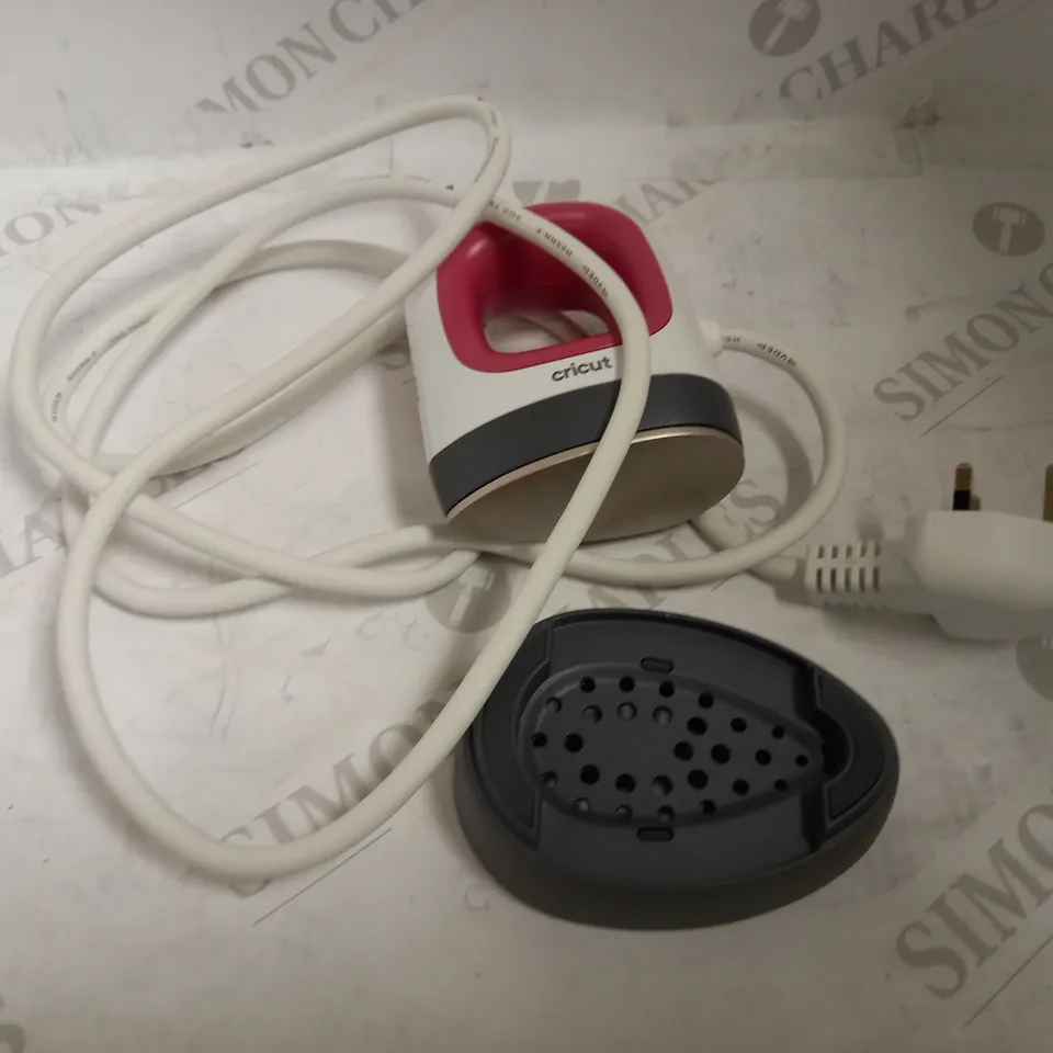 CRICUT EASYPRESS MINI 