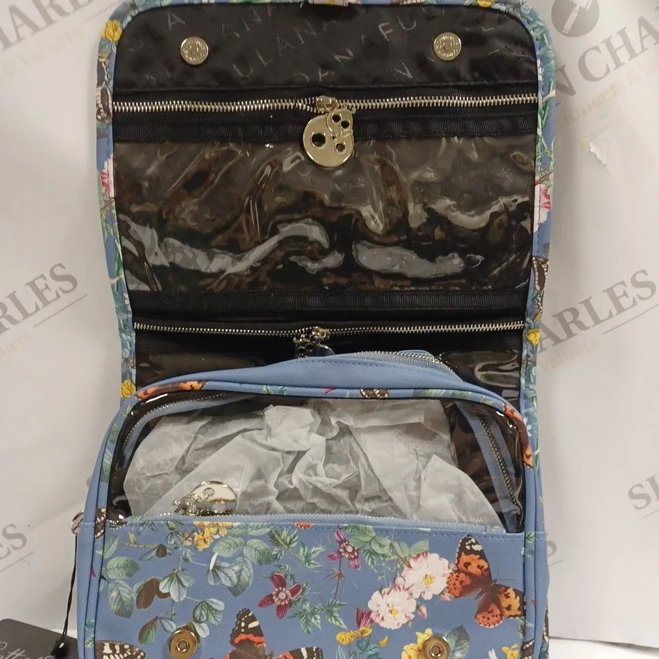 BOX OF APPROX 30 JOANA FULANA BUTTERFLY SPIRIT PREMIUM COLLECTION BLUE STORAGE BAGS