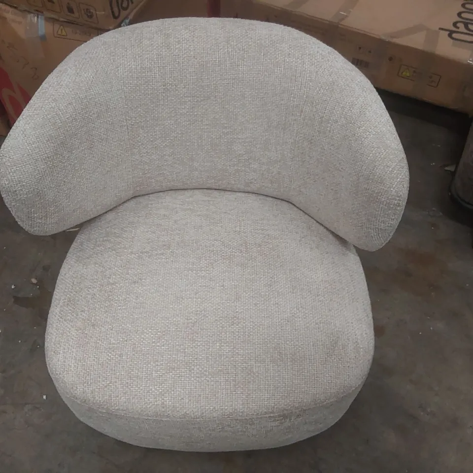 DANETTI LANDON NATURAL FABRIC SWIVEL ACCENT CHAIR