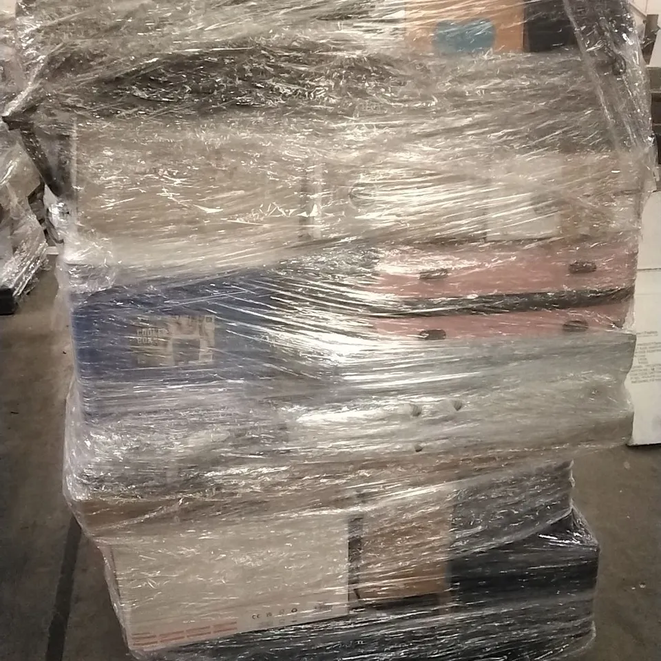 PALLET CONTAINING A LARGE QUANTITY OF ASSORTED HOUSEHOLD GOODS WHICH INCLUDE; COOLERS, AIRFRYERS, SUITCASES, FANS, PARASOL BASES ETC