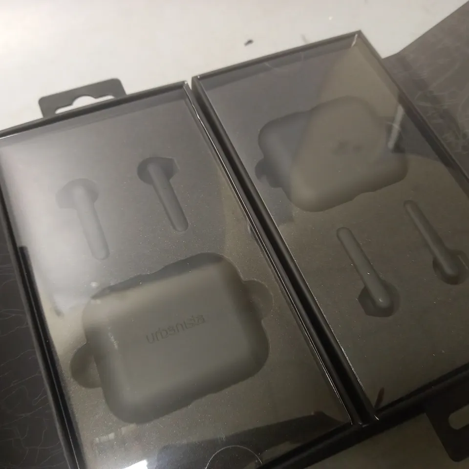 LOT OF 5 BOXED URBANISTA STOCKHOLM TRUE WIRELESS EARPHONES