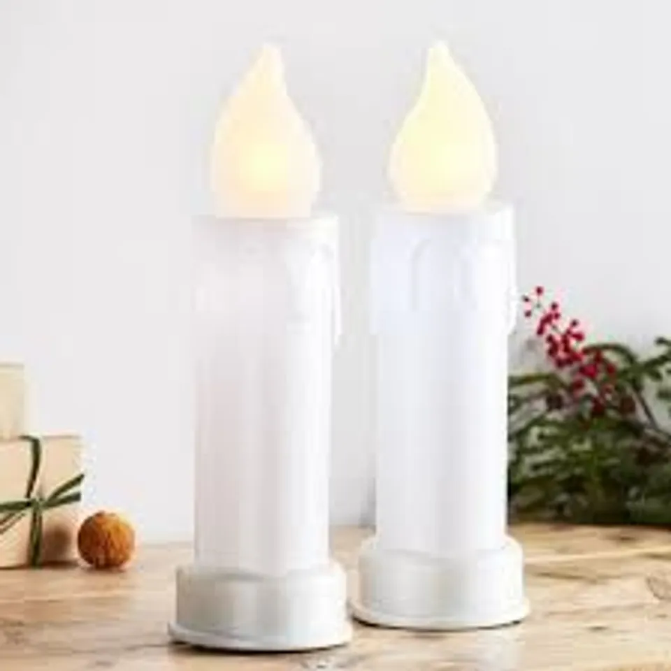 NR CHRISTMAS SET OF 2 BLOW MOLD RGB CANDLES WITH REMOTE