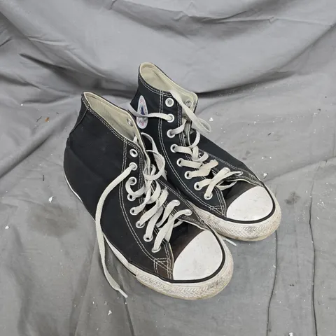 CONVERSE ALL STAR TRAINERS IN BLACK - 8 