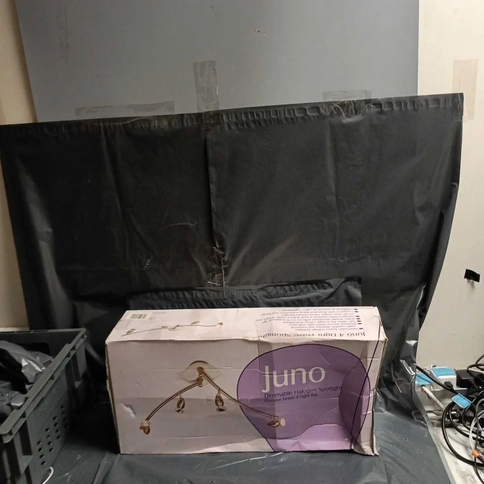JUNO DIMMABLE HALOGEN SPOTLIGHT – CHROME FINISH, 4 LIGHT BAR