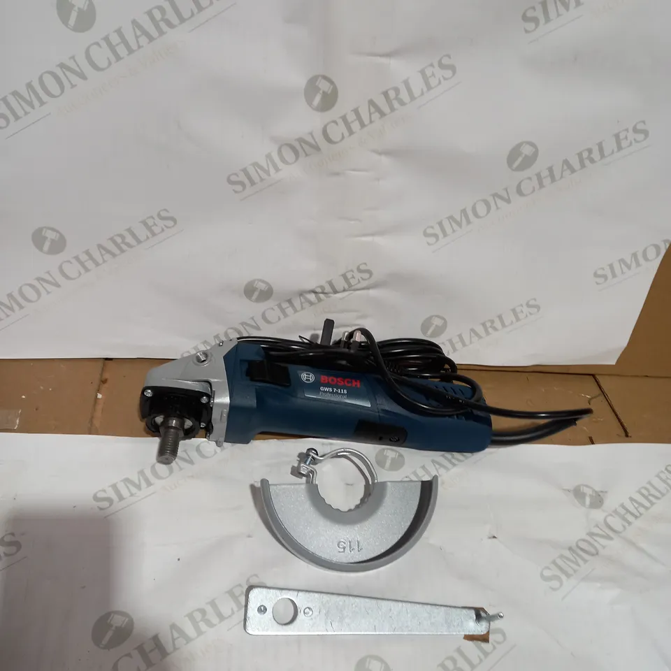 BOSCH ANGLE GRINDER