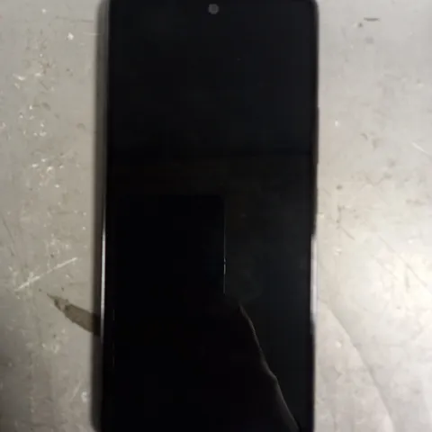 SAMSUNG MOBILE PHONE - MODEL UNSPECIFIED