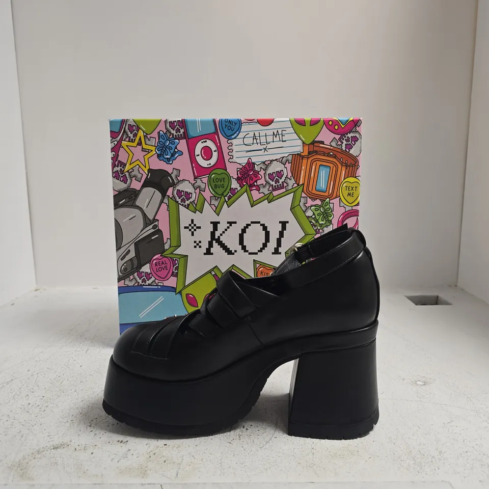 KOI AVALON STRAPPY HEELED SHOES - EBONY, UK6
