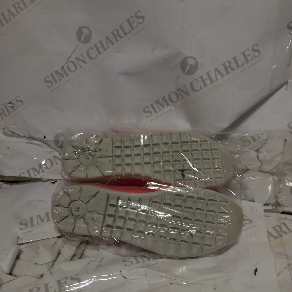 AD ROSE SLIP ON SHOES - PINK - SIZE  