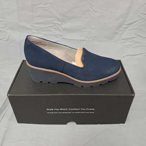 VIONIC NAVY SUEDE SLIP-ON WEDGE LOAFERS – TAN TRIM - 7