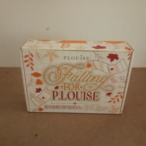 BOXED AND SEALED PLOUISE FALLING FOR PLOUISE SET