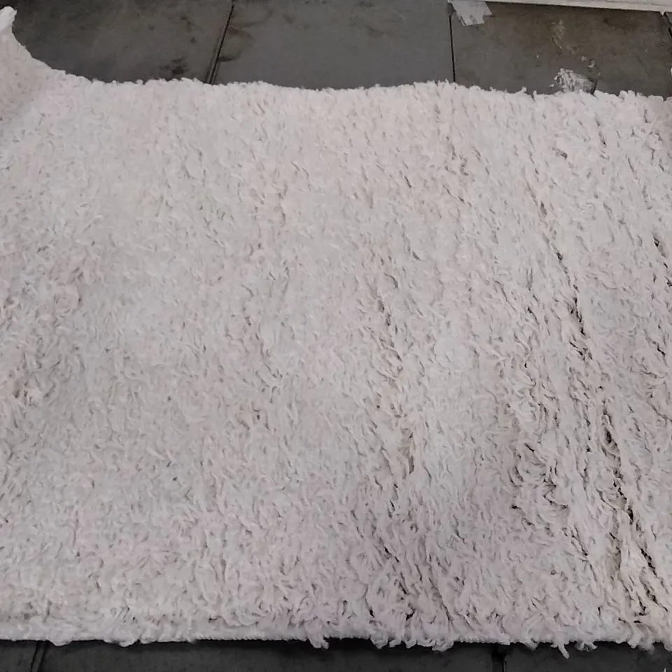 BRAND NEW EPPERSON SHAG CREAM RECTANGULAR RUG 