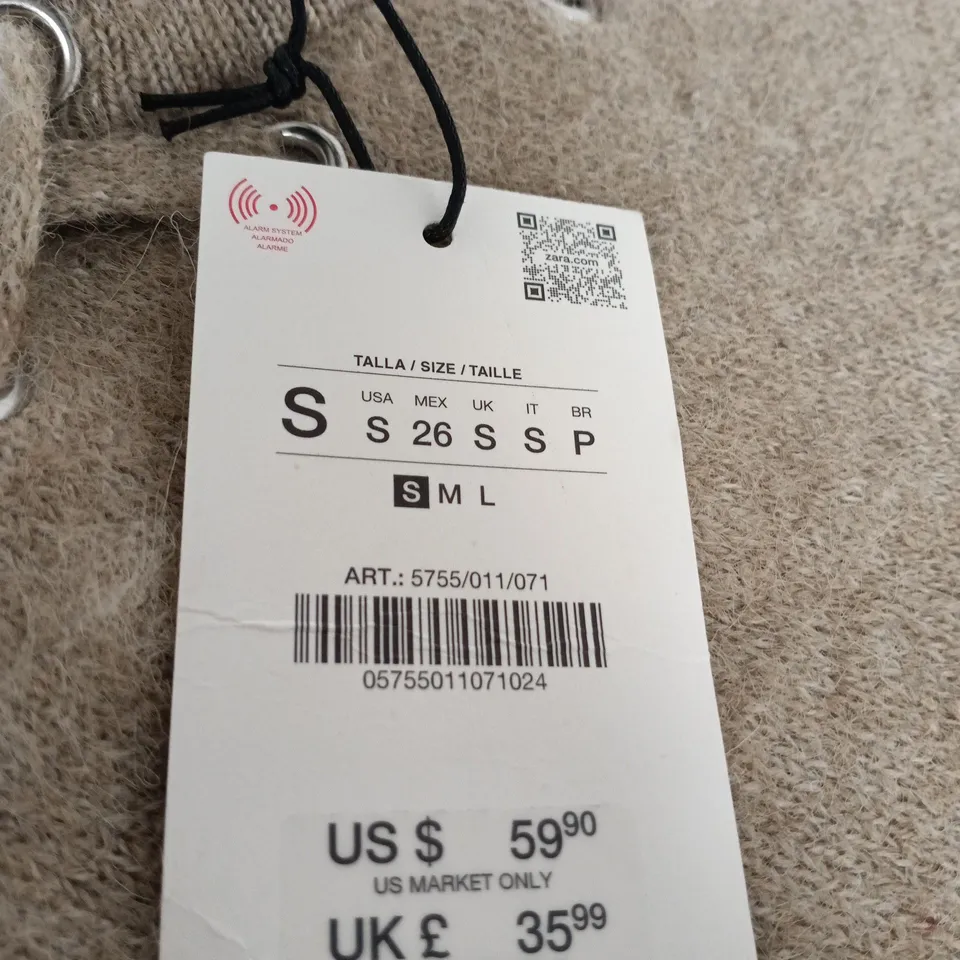 ZARA KNIT SWEATER WITH SHOULDER LACE-UP DETAIL – UK SIZE S (CAMEL)