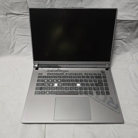 ASUS GAMING LAPTOP – ROG-STYLE WITH INTELLIGENT COOLING 