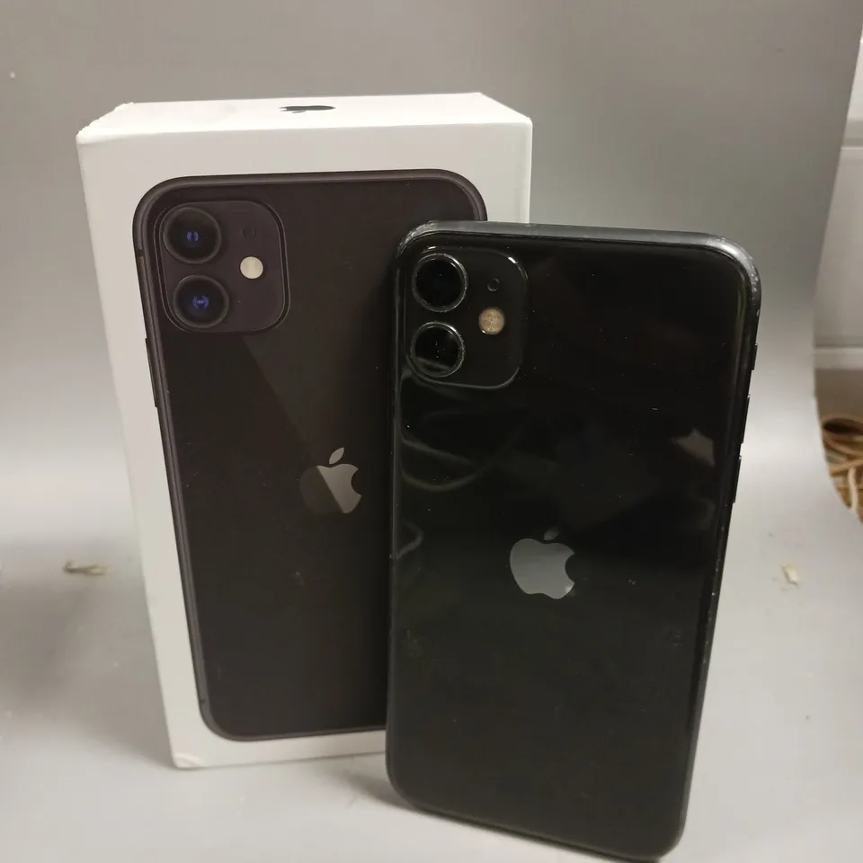 BOXED APPLE IPHONE 11 SMARTPHONE 