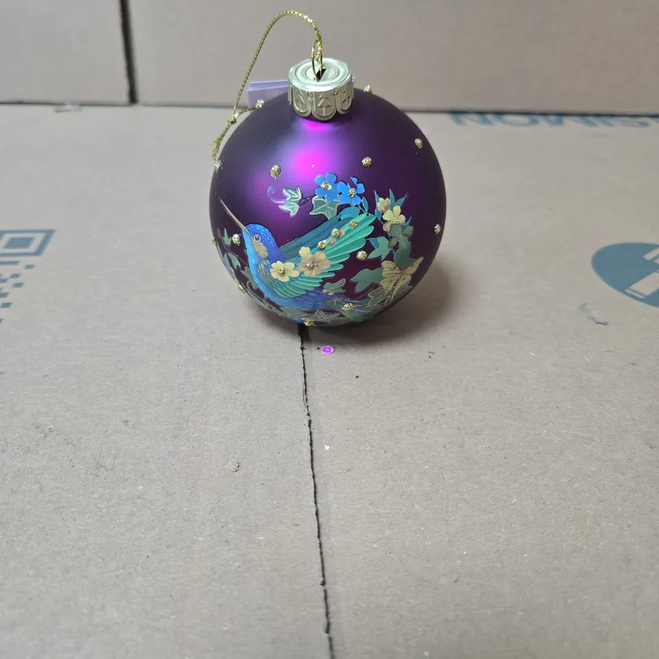 SET OF 12 GISELA GRAHAM PURPLE CHRISTMAS HANGING DECORATIONS WITH BIRD IMAGE BOXED
