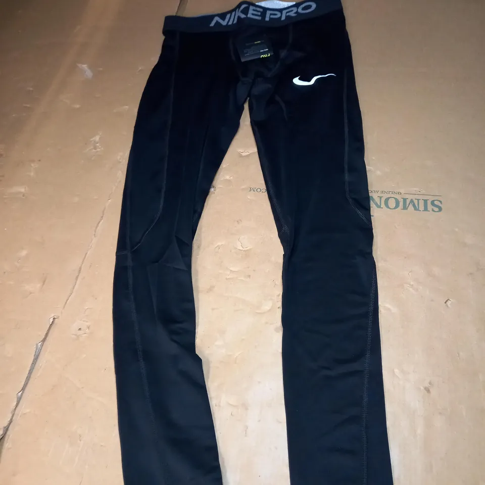 NIKE TRAINING PANTS SIZE SMALL