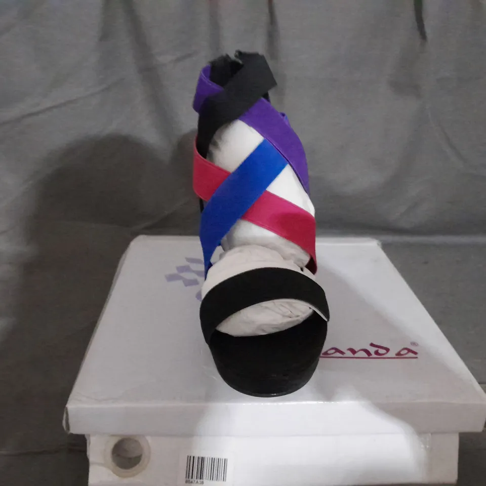 APPROXIMATELY 9 BOXED PAIR OF LAVANDA HEELED SANDALS SHOES IN VARIOUS SIZES TO INCLUDE SIZE 38EU 