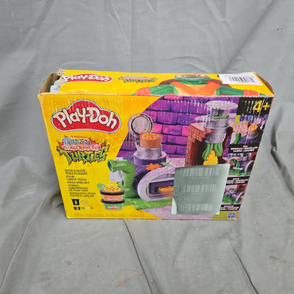 BOXED PLAY-DOH TMNT SLICE AND BLAST PIZZA  SET