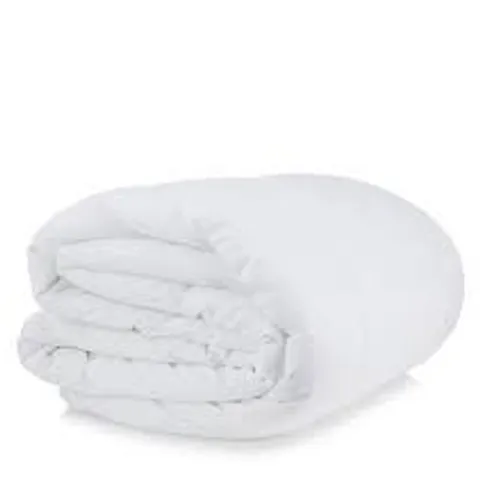 SUPER SOFT BY COZEE HOME 2.5 TOG SUMMER WEIGHT DUVET