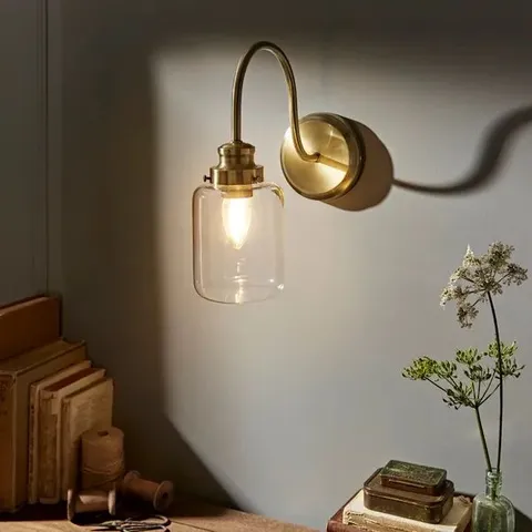 BOXED INDUSTRIAL CURVED WALL LIGHT
